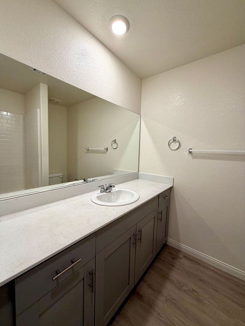 Las Vegas House: 10051 Indigo Cliffs St