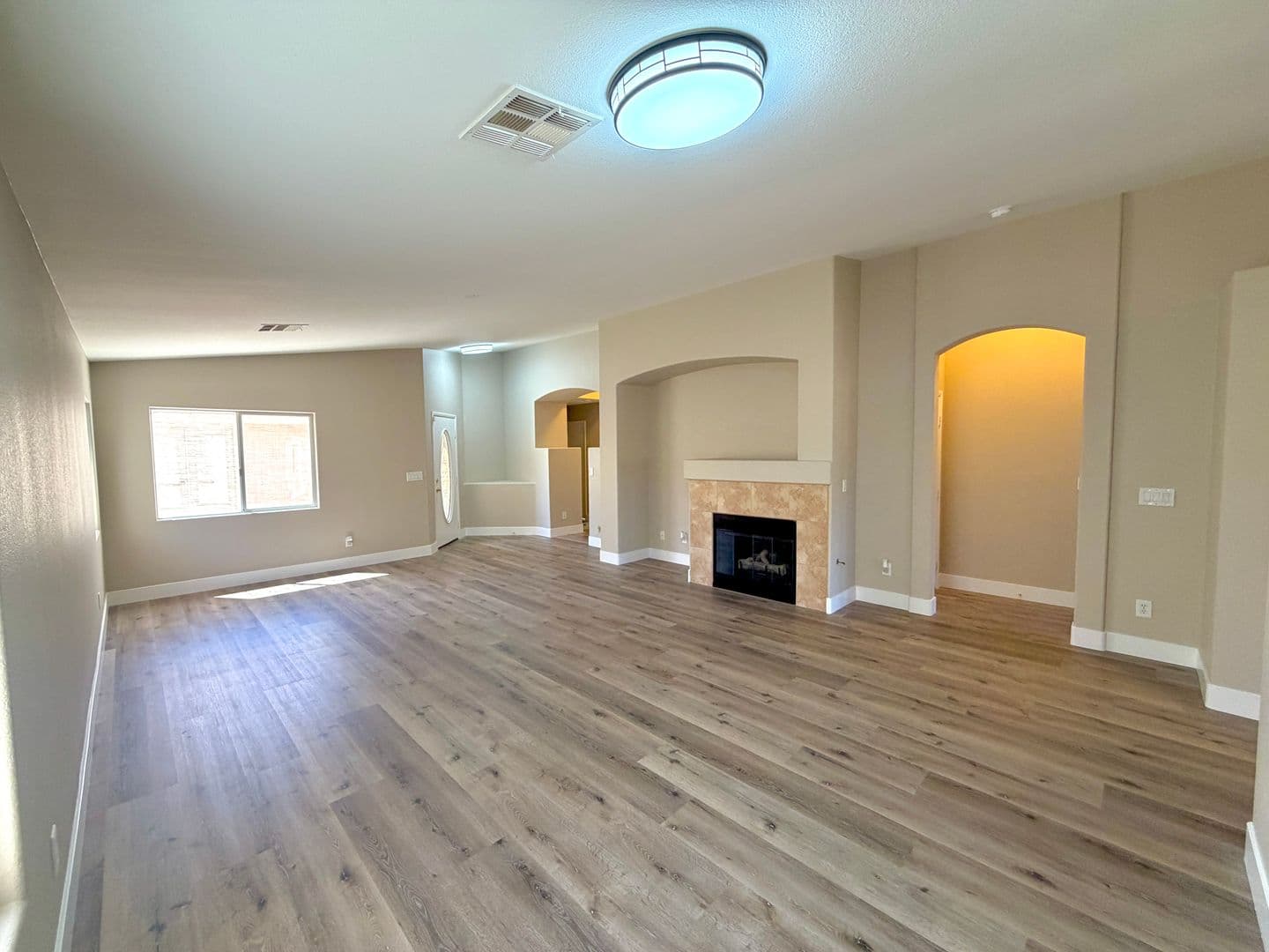 Henderson House: 2278 Chestnut Ranch Ave