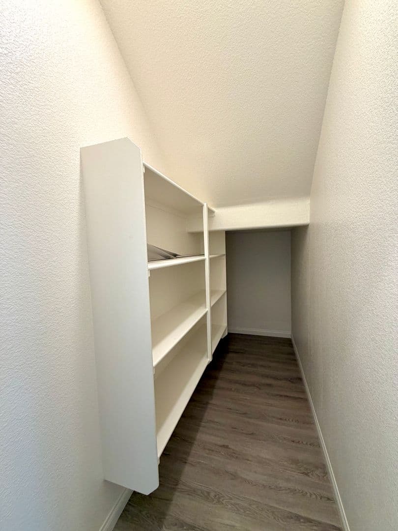 Las Vegas House: 10051 Indigo Cliffs St