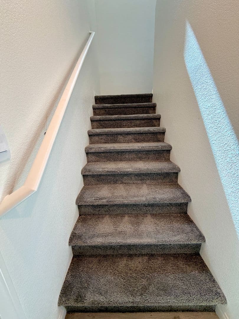 Las Vegas House: 10051 Indigo Cliffs St
