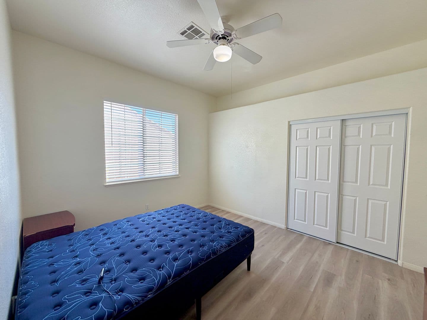 Las Vegas House: 6216 Pride Ln