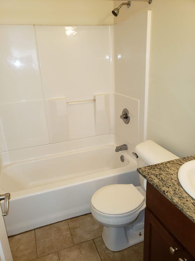 Brooklyn Center Apartment: 6401 Willow Lane