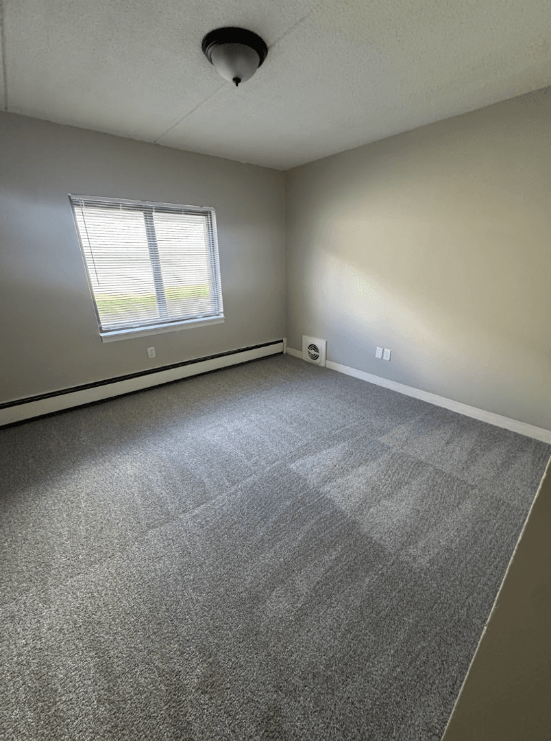 Anoka Apartment: 1709 Ferry St. S.