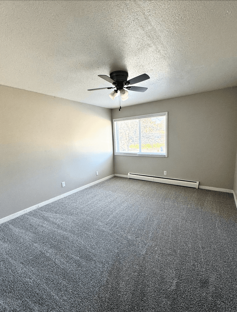 Anoka Apartment: 1709 Ferry St. S.