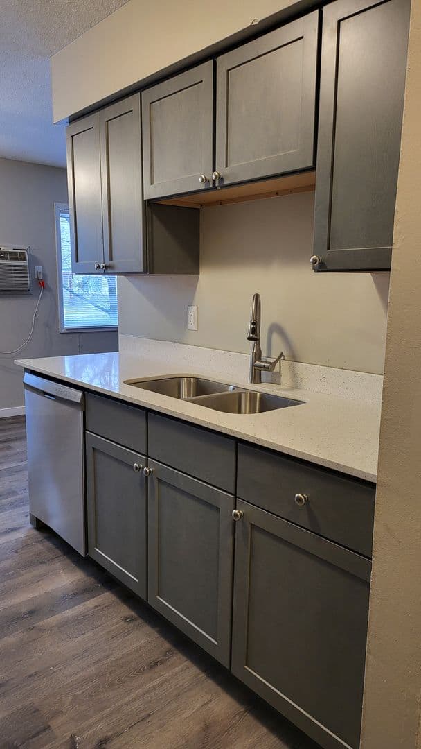Crystal Apartment: 3300/10/20/30  Douglas Dr. N.