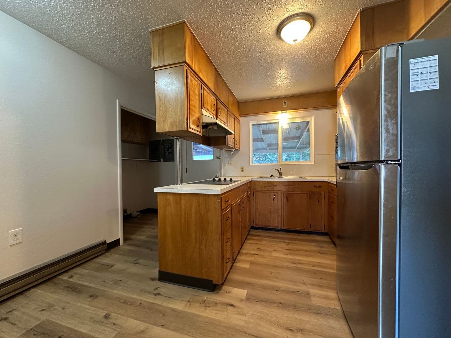 Caldwell Apartment: 1320 Walnut St