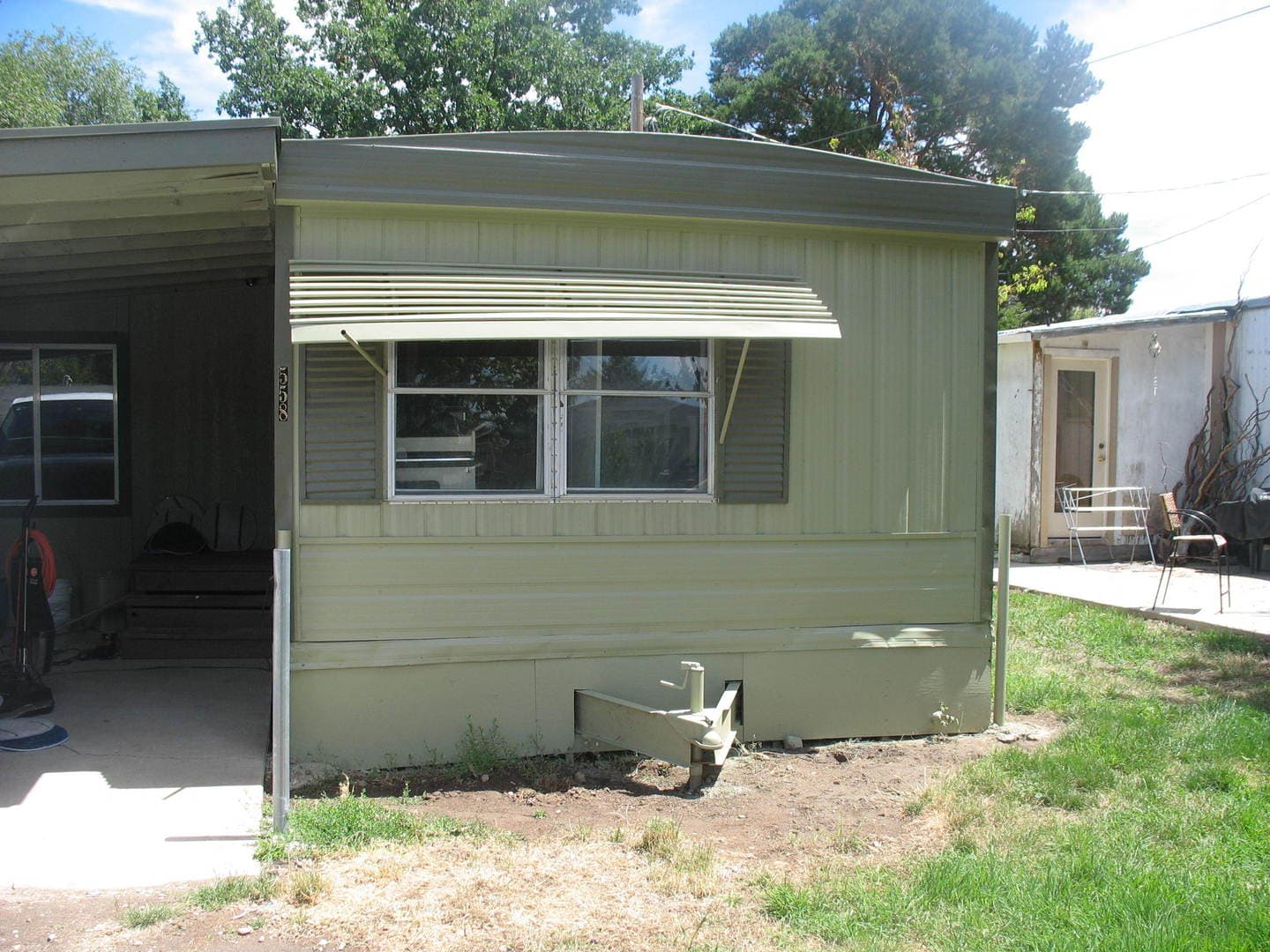 Kuna House: 558 Elm St.