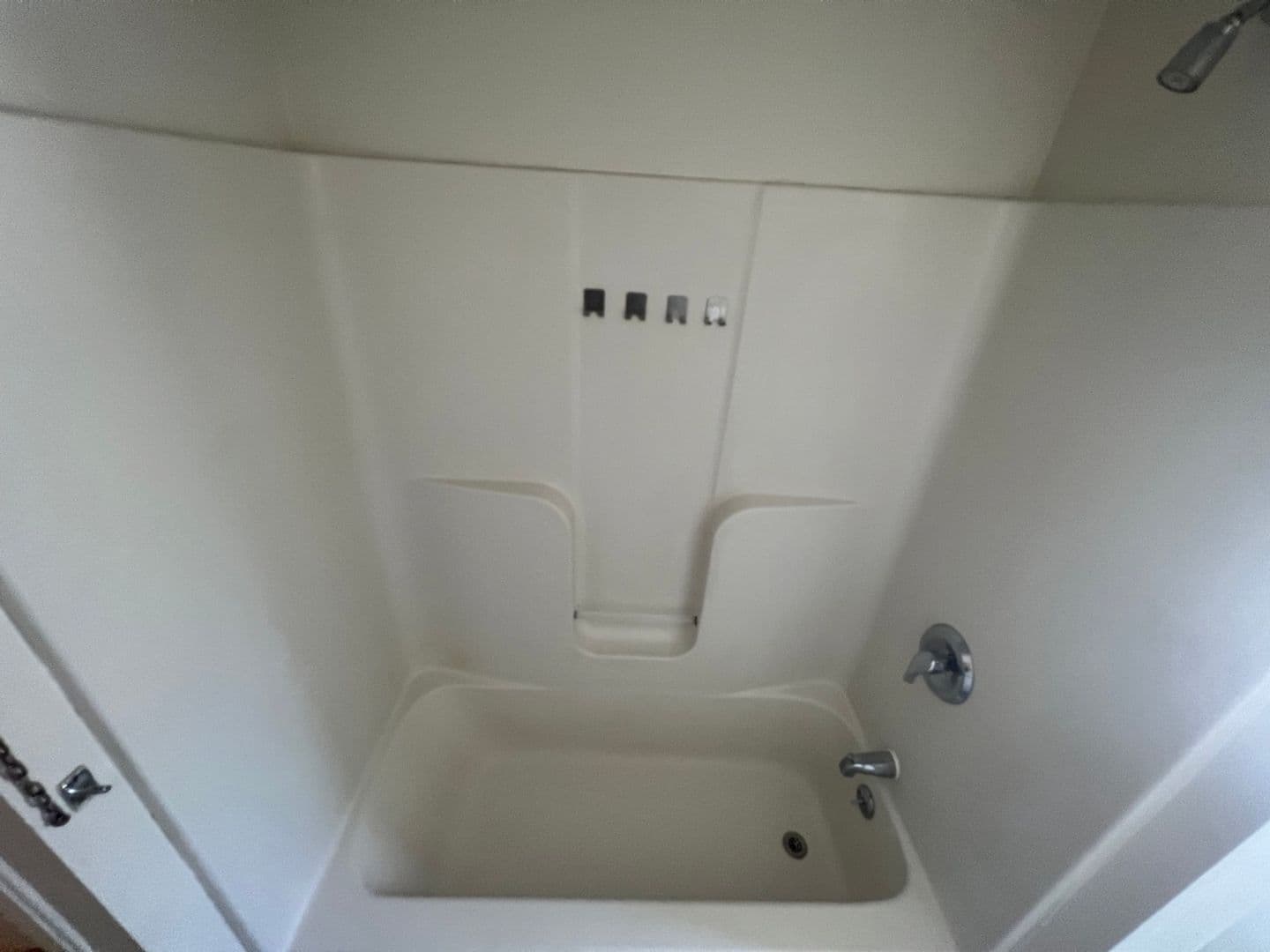 Burlington Apartment: 40 Converse Court