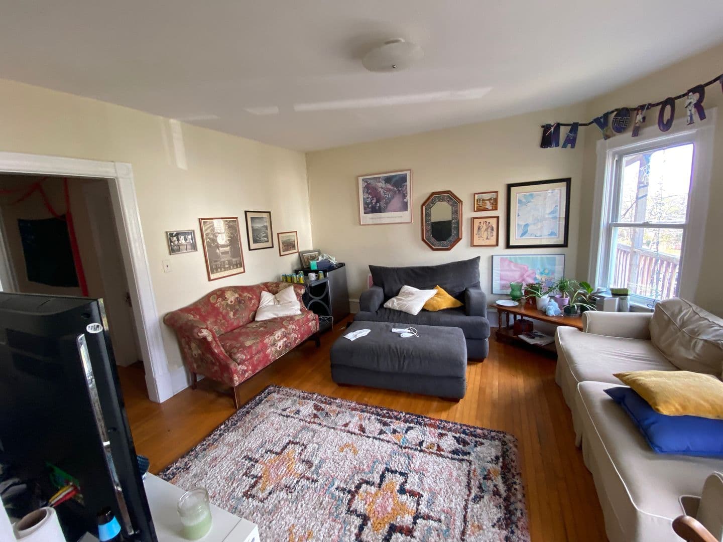 Burlington Apartment: 135 Loomis Street