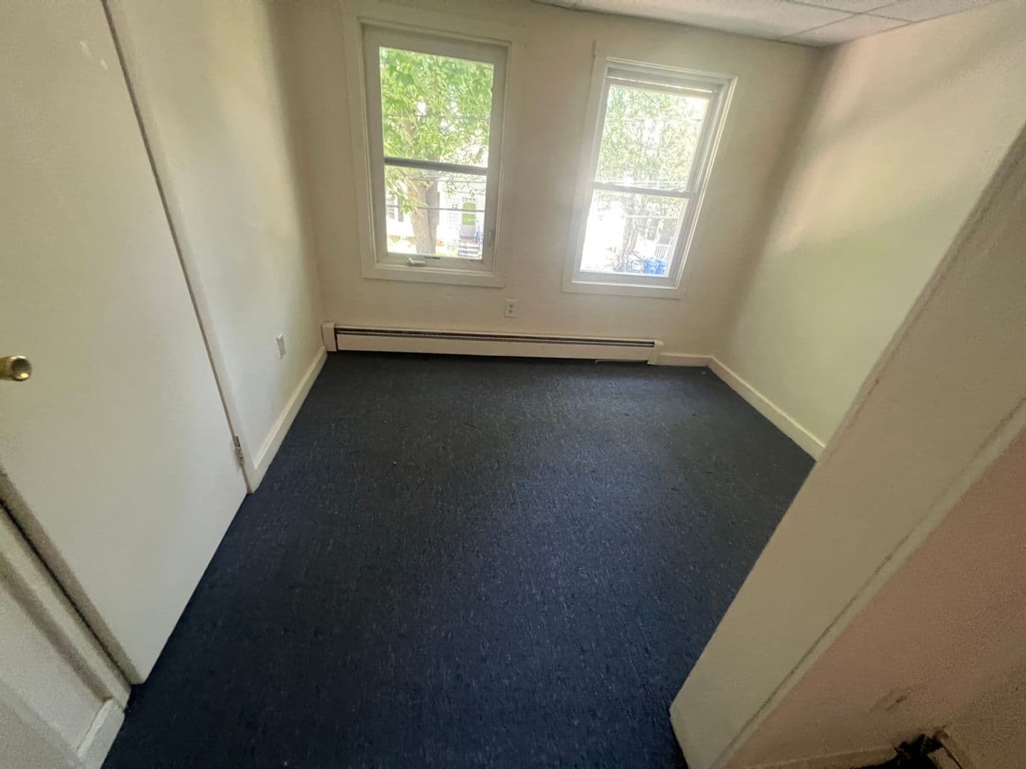 Burlington Apartment: 40 Converse Court