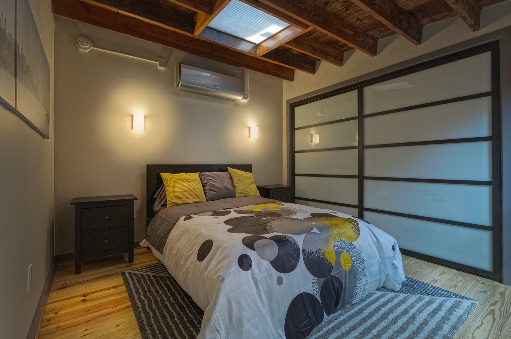 Roanoke Apartment: 631 Campbell Ave SW