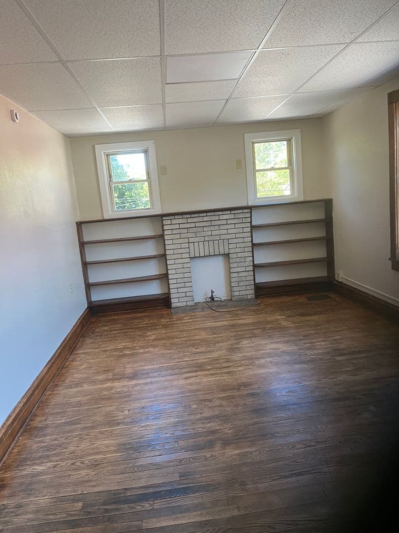 Glenville Apartment: 9-11 W. Main St.
