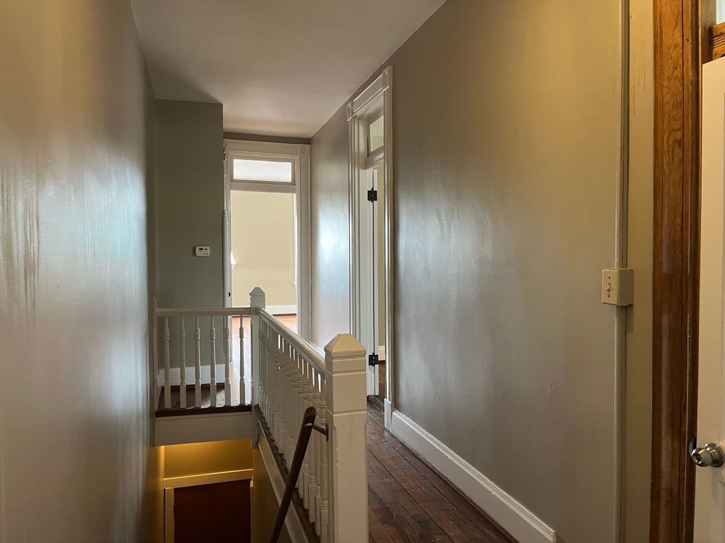 Covington Apartment: 8 East 16th Street