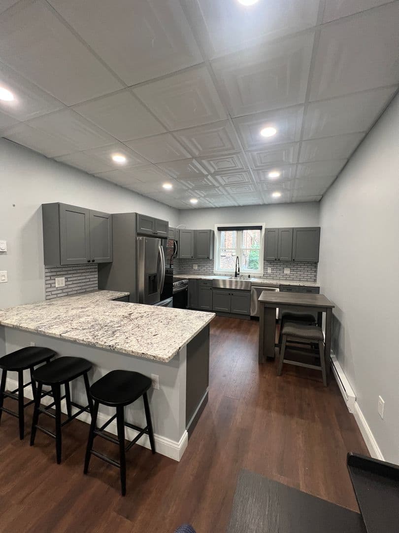 Johnstown Apartment: 4 S William St