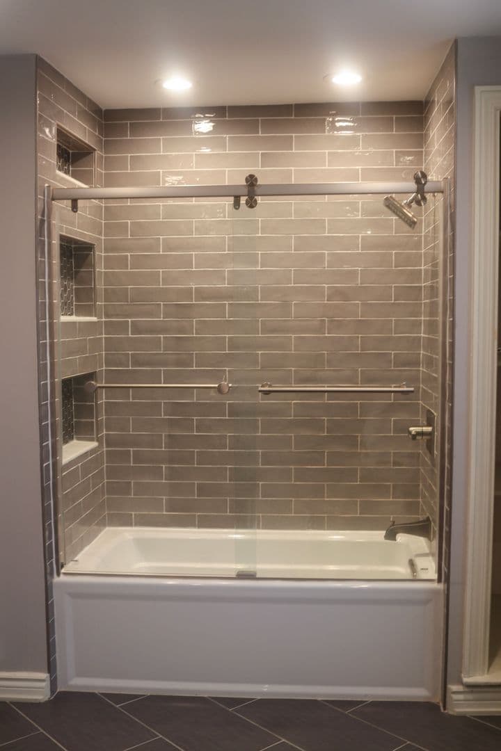 Amsterdam Apartment: 255 Market Street