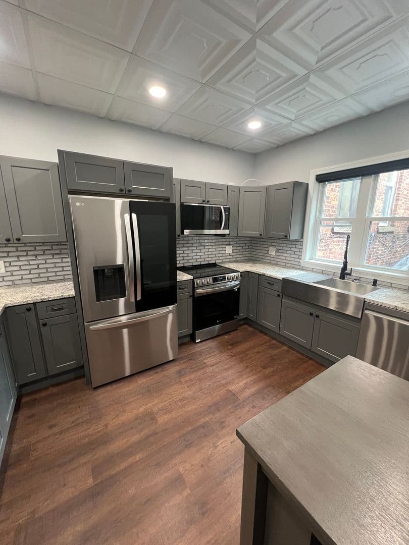 Johnstown Apartment: 4 S William St