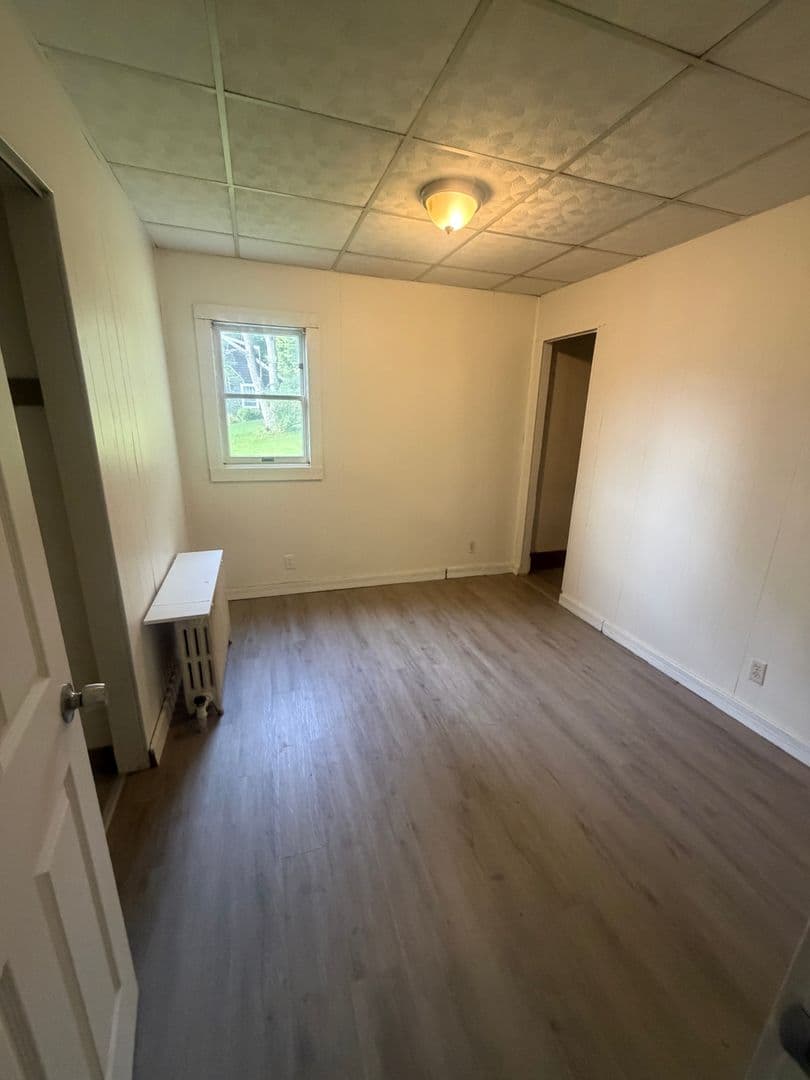 Amsterdam NY Apartment: 39 Phillips St