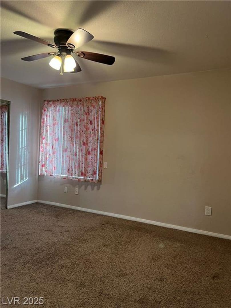 Las Vegas Condo: 9325 W Desert Inn Rd. #206