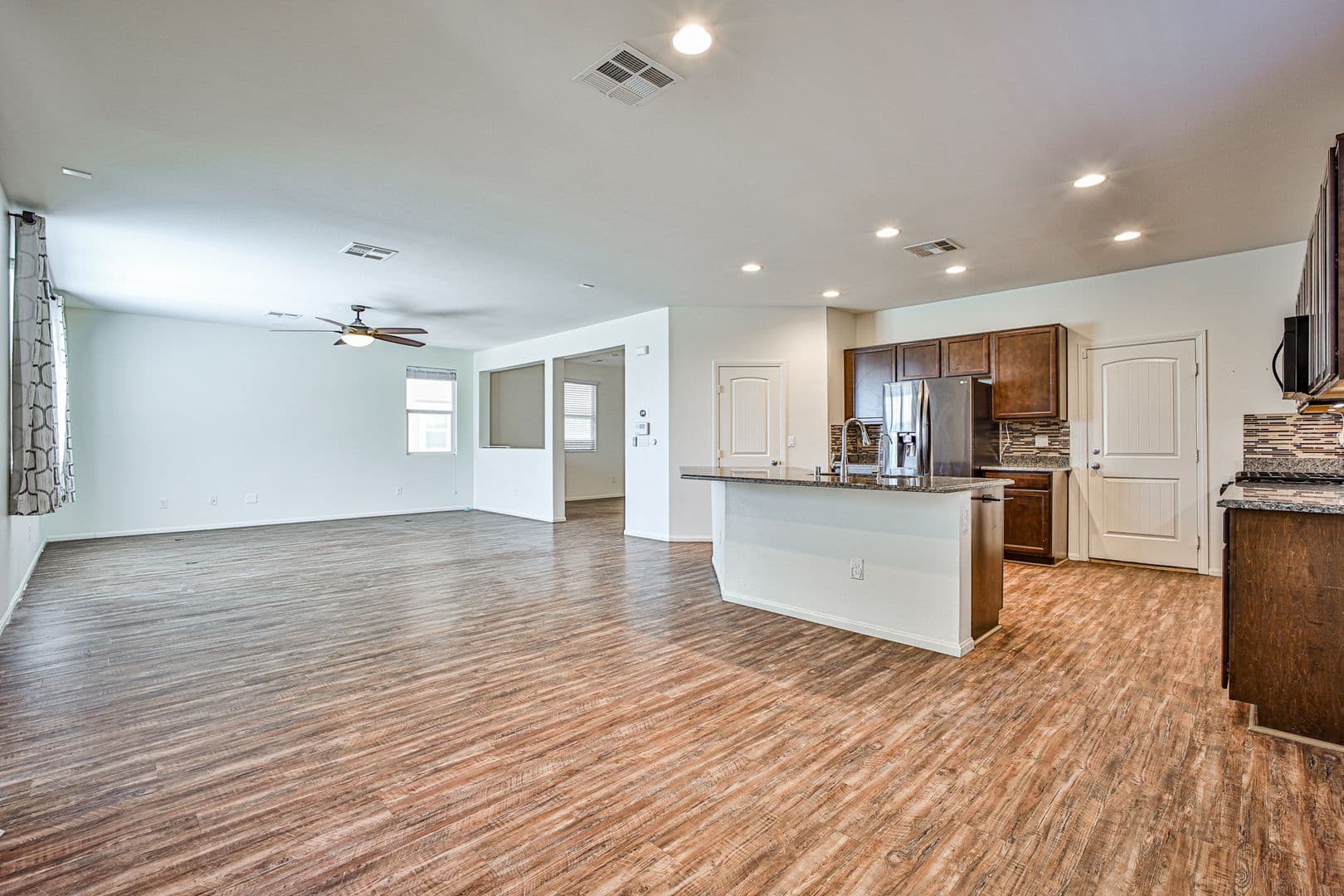 North Las Vegas House: 4409 Duck Harbor Ave.