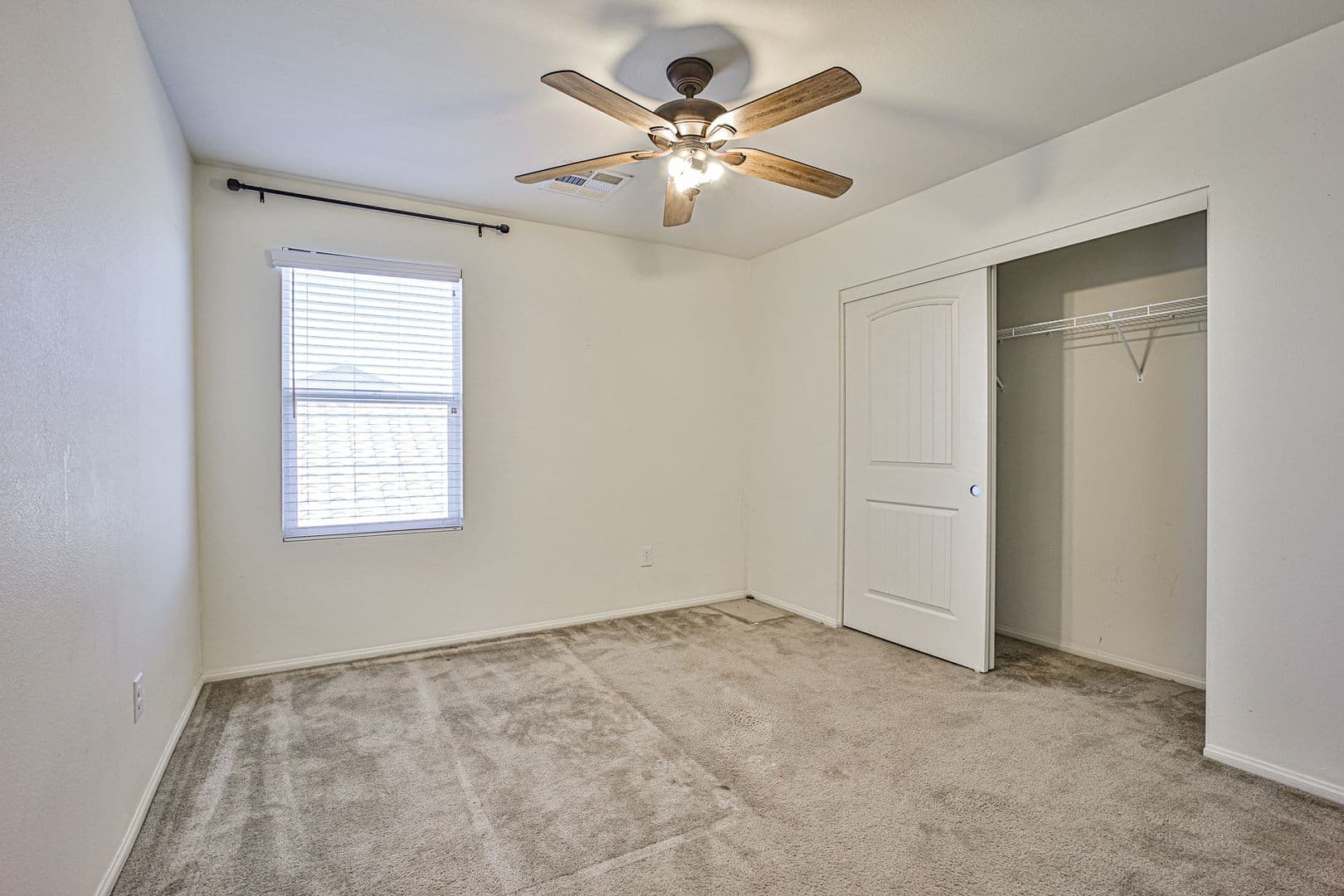 North Las Vegas House: 4409 Duck Harbor Ave.