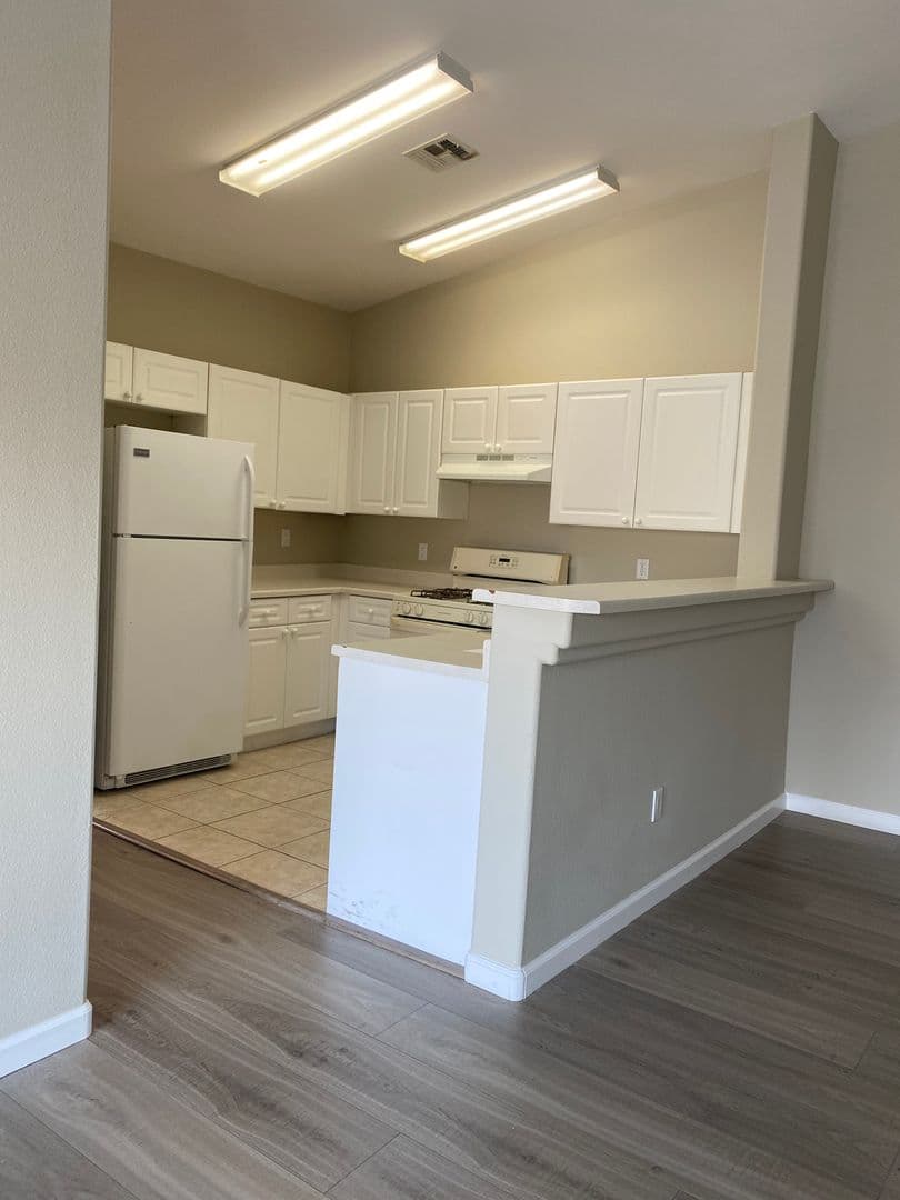 Las Vegas Condo: 9318 Square Dance Pl
