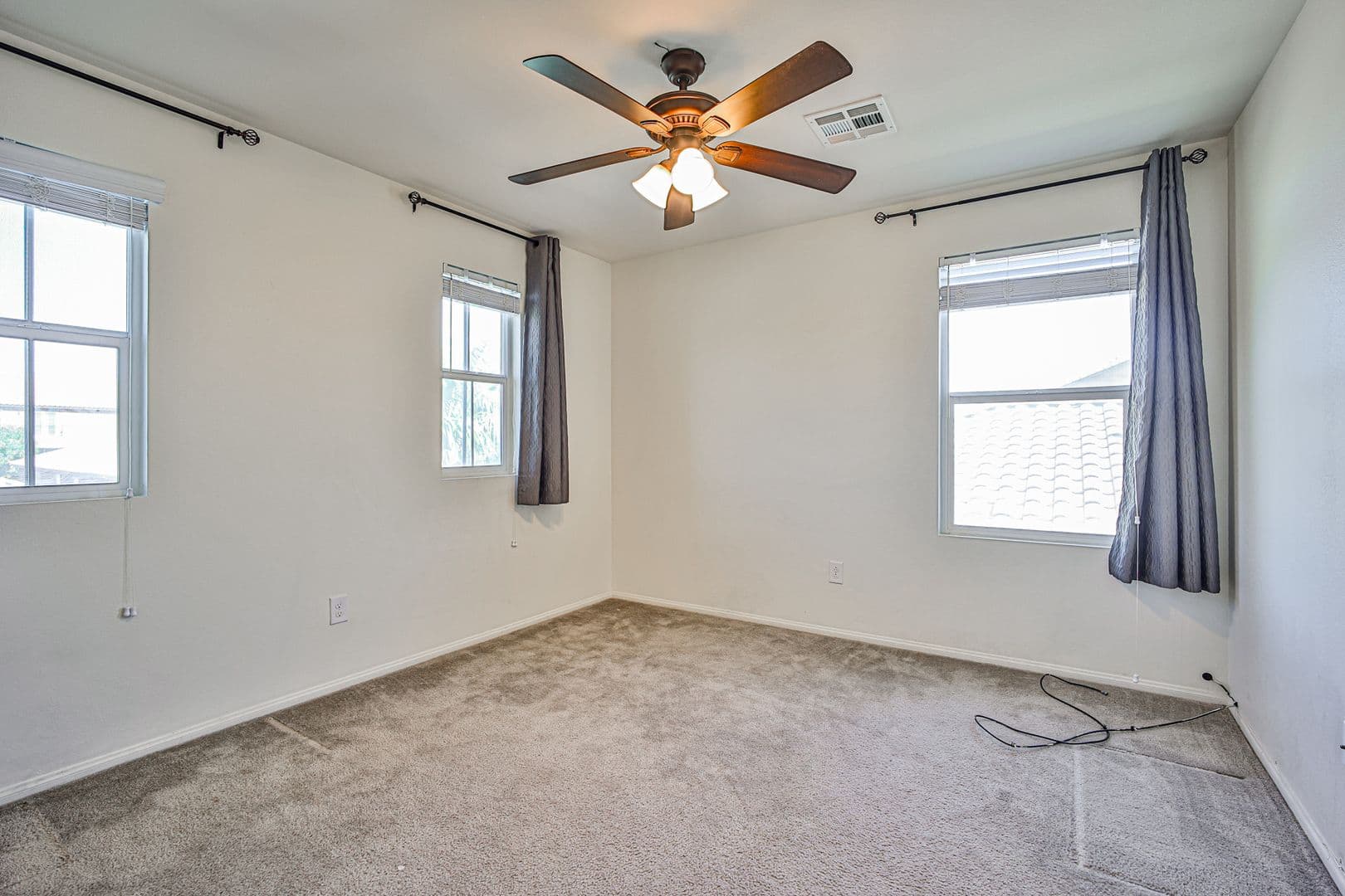 North Las Vegas House: 4409 Duck Harbor Ave.