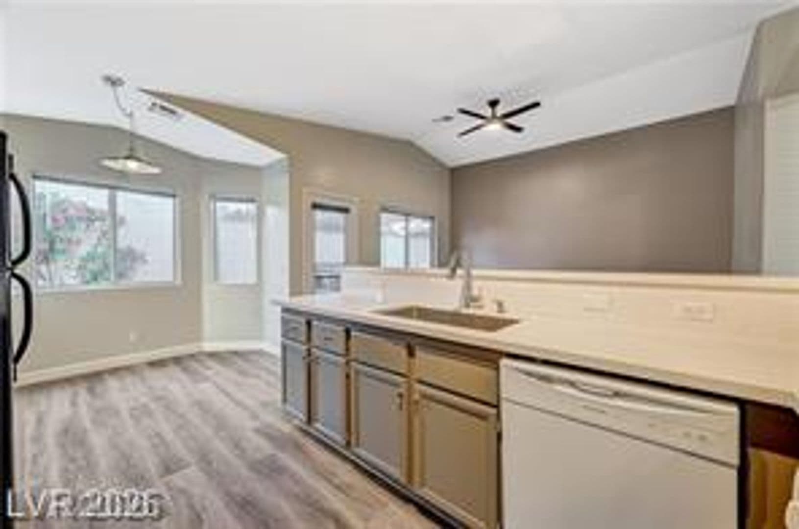 Henderson House: 2283 Ramsgate Dr.