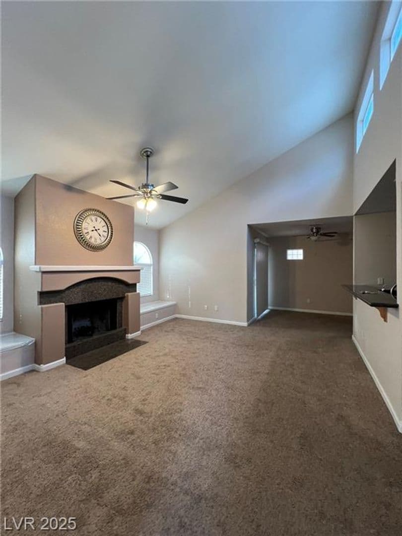 Las Vegas Condo: 9325 W Desert Inn Rd. #206