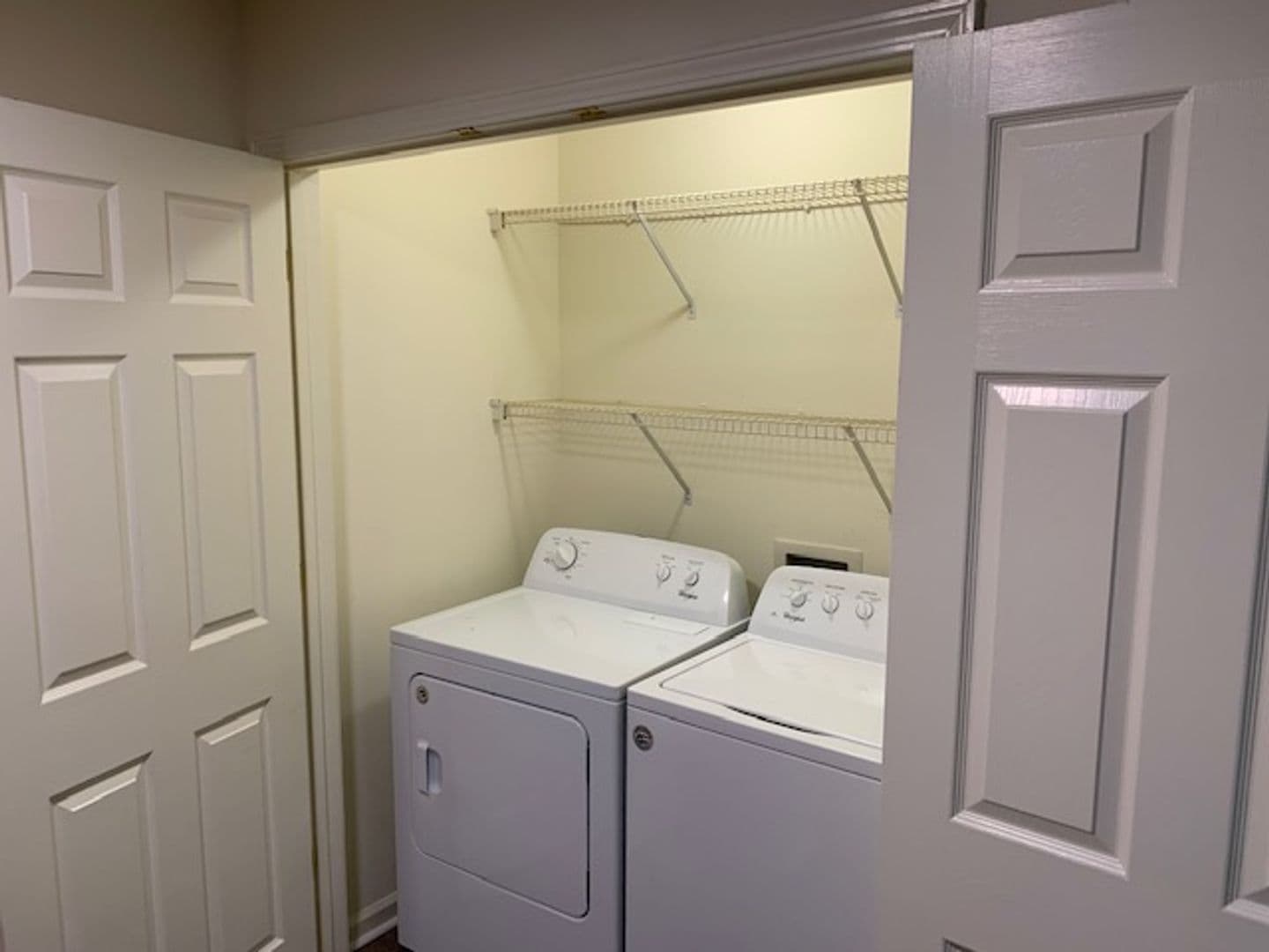 Cookeville Apartment: 192 Cooke Street