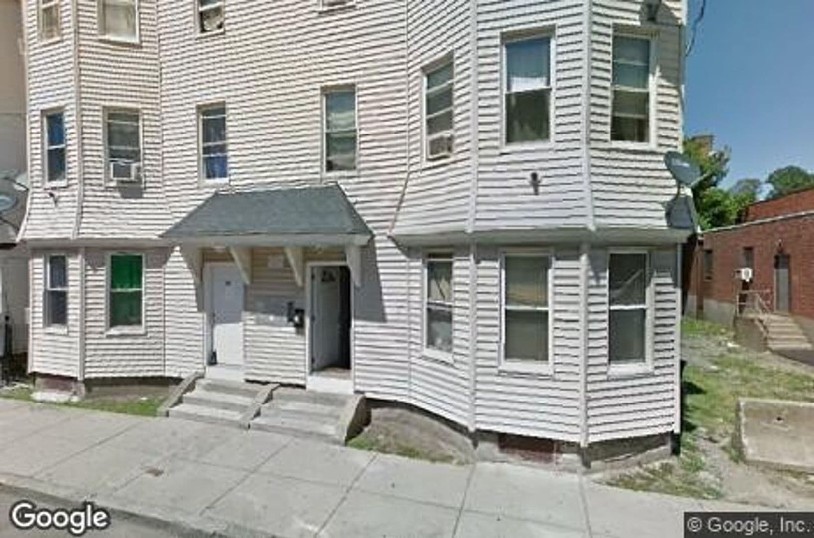 Boston Apartment: 91-93 Bragdon Street