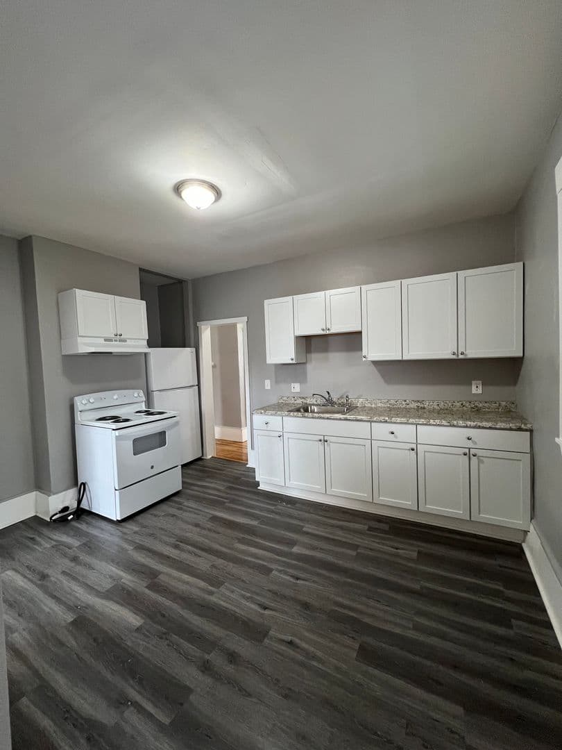 Mattapan Apartment: 30 Courtland Road