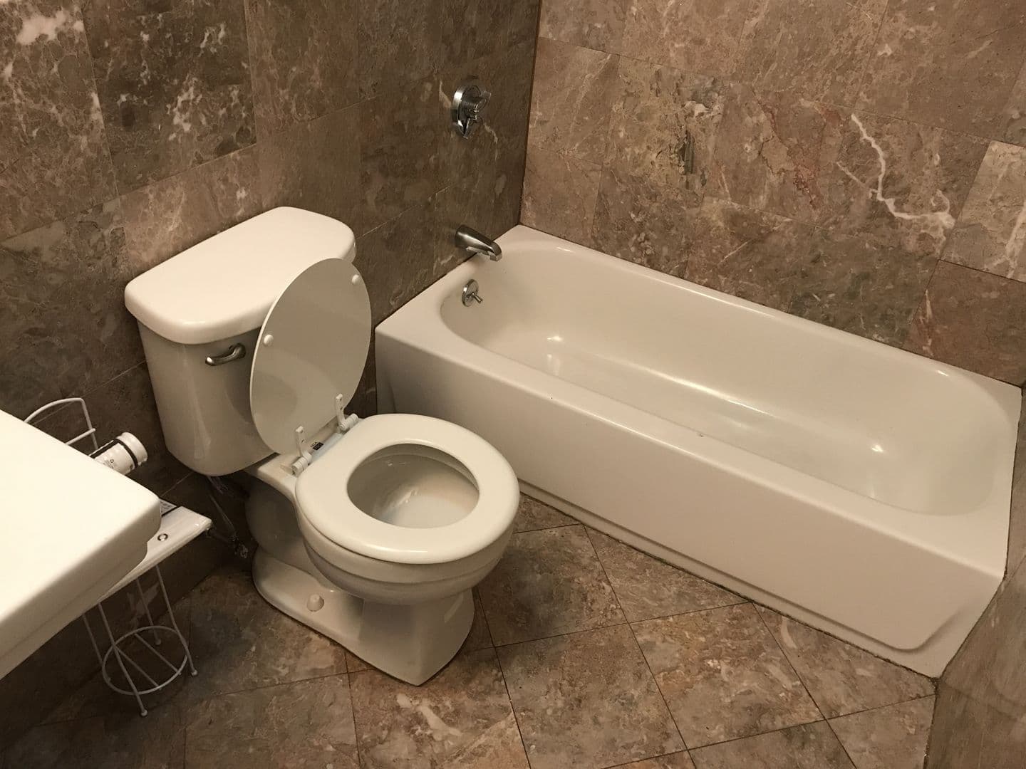 Dorchester Apartment: 390 Geneva Avenue