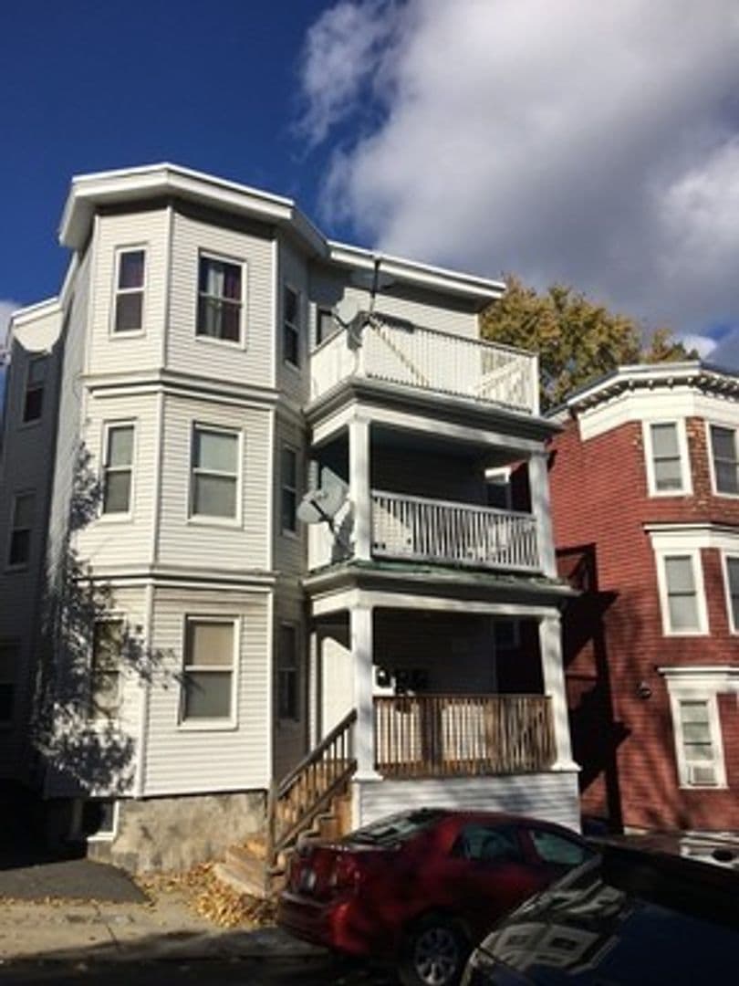 Dorchester Apartment: 45 Alpha Road