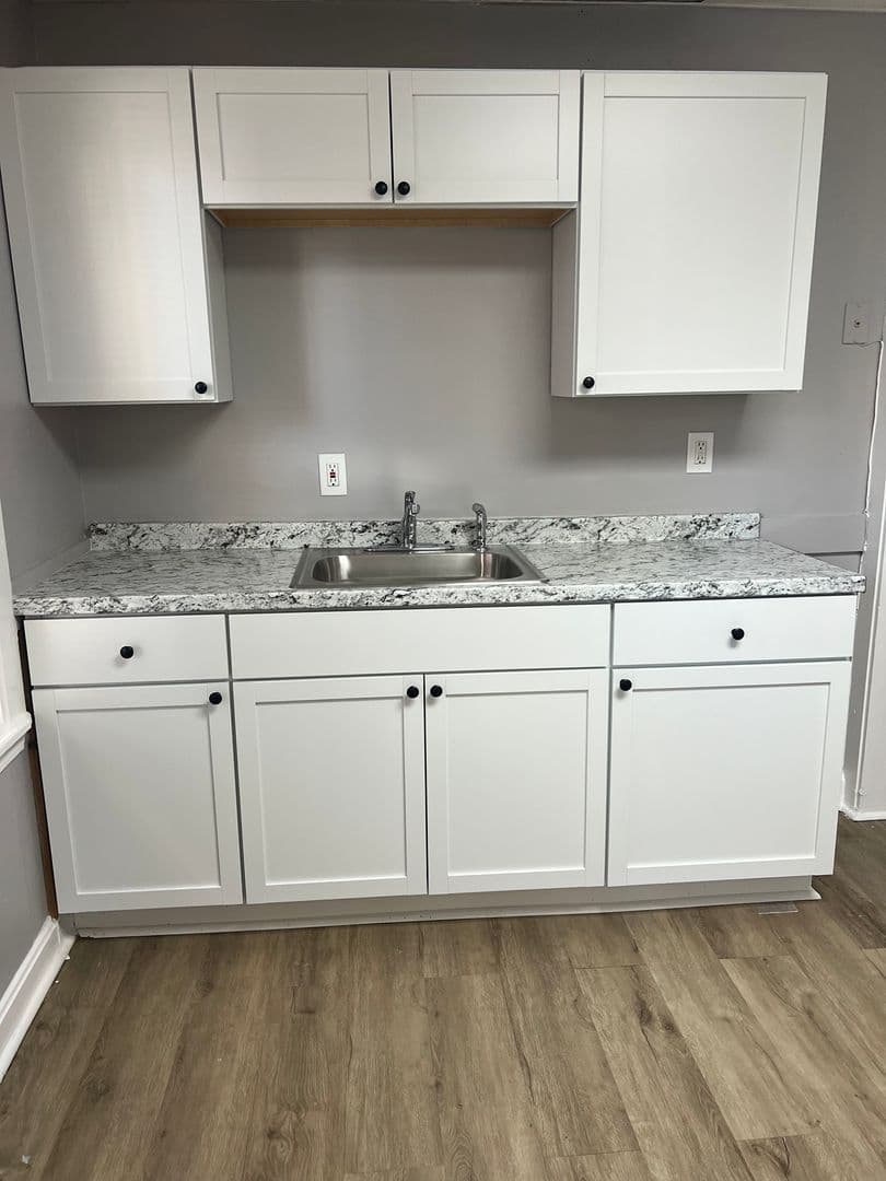 Dorchester Apartment: 45 Alpha Road