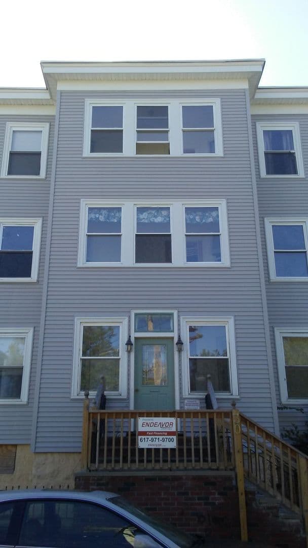 Mattapan Apartment: 30 Courtland Road