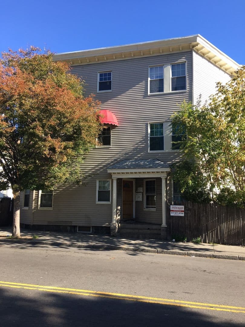 Dorchester Apartment: 390 Geneva Avenue
