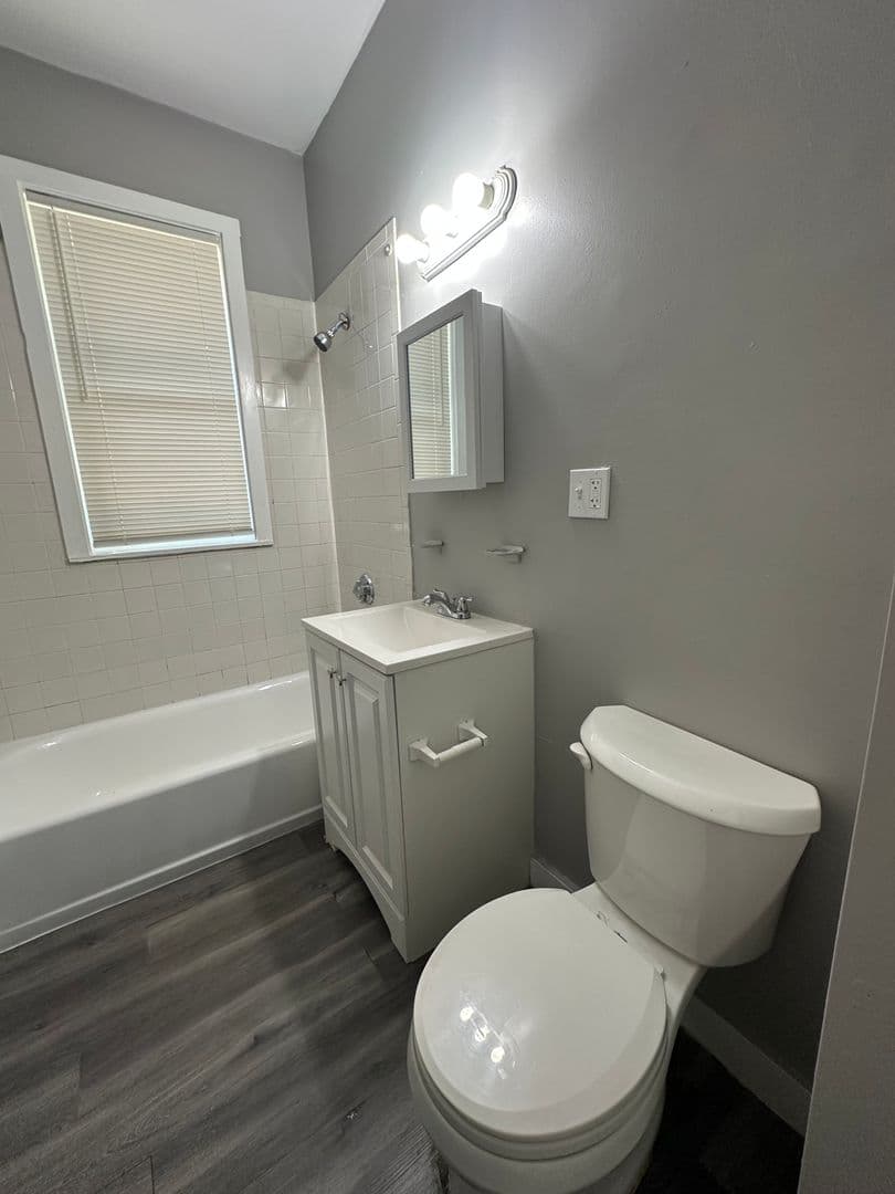 Boston Apartment: 82 Bragdon Street