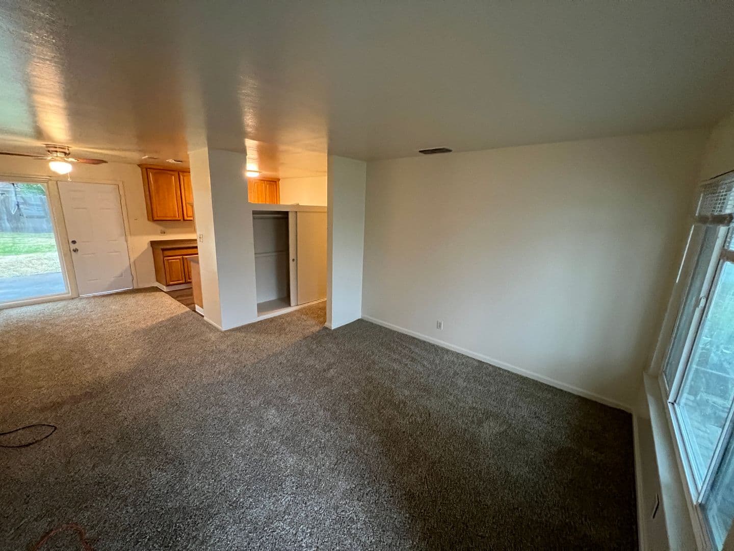 Sacramento House: 1906 Bowling Green Drive