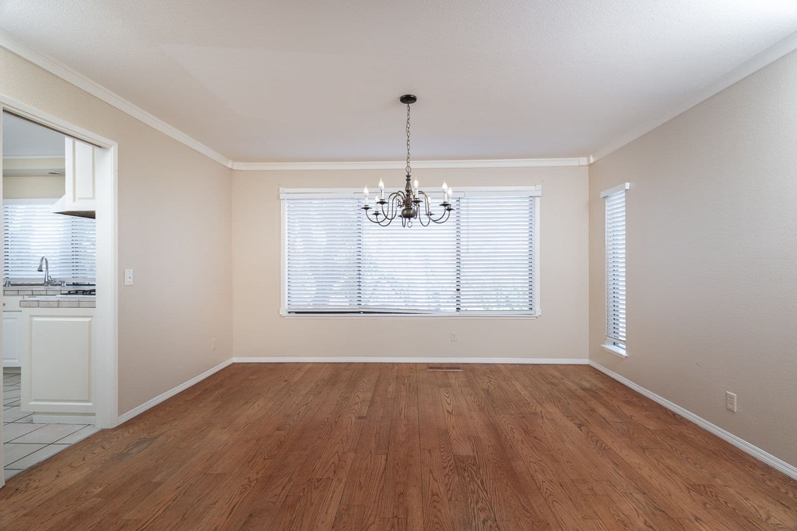 Folsom House: 110 Rock Ravine Court