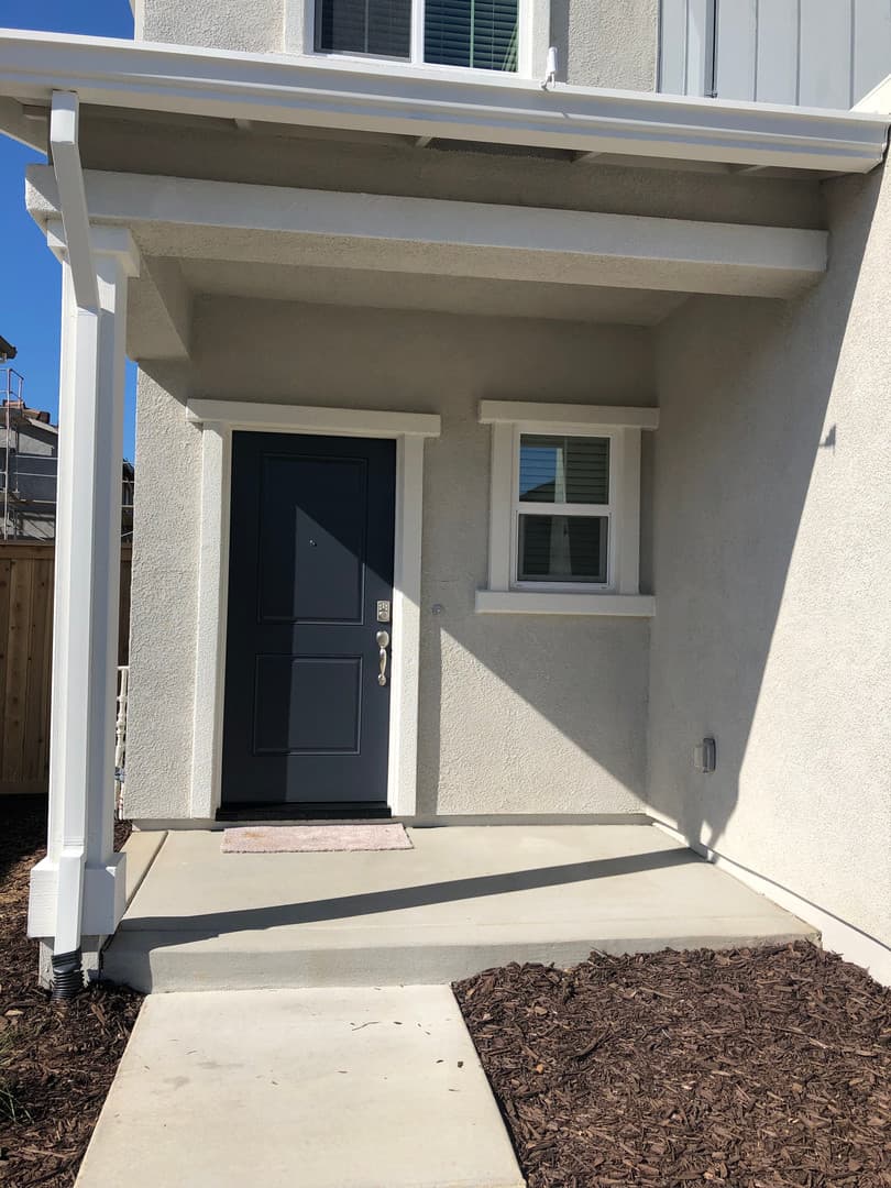 Roseville House: 3040 Welton Circle
