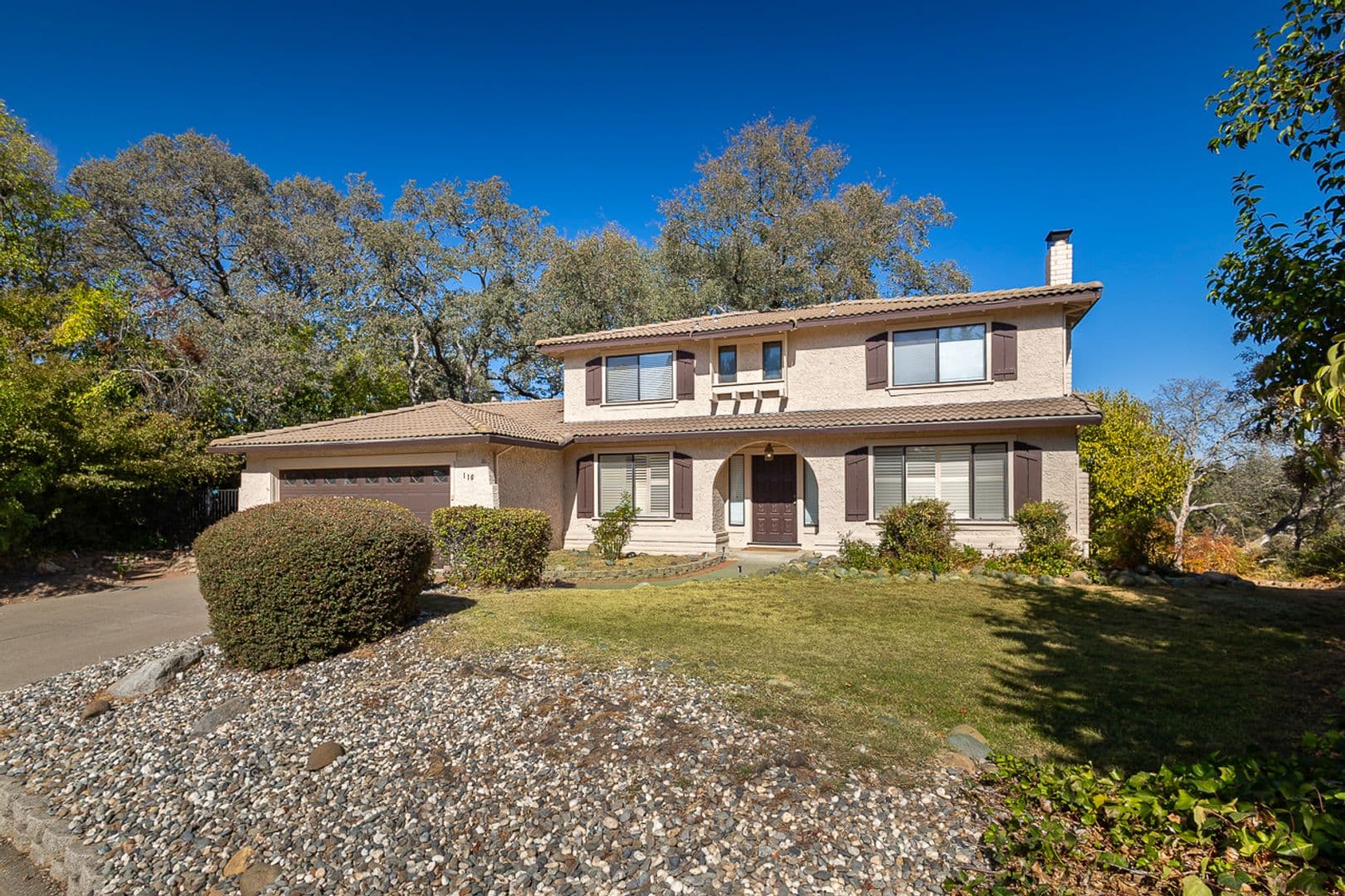 Folsom House: 110 Rock Ravine Court