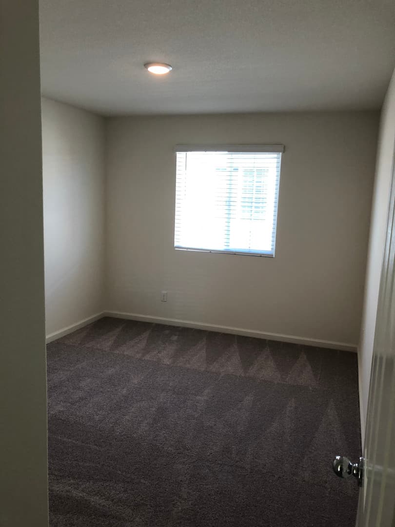 Roseville House: 3040 Welton Circle