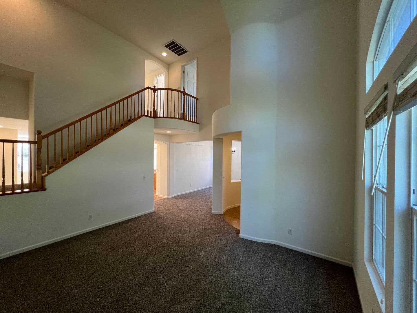 Cameron Park House: 6082 Connery Drive