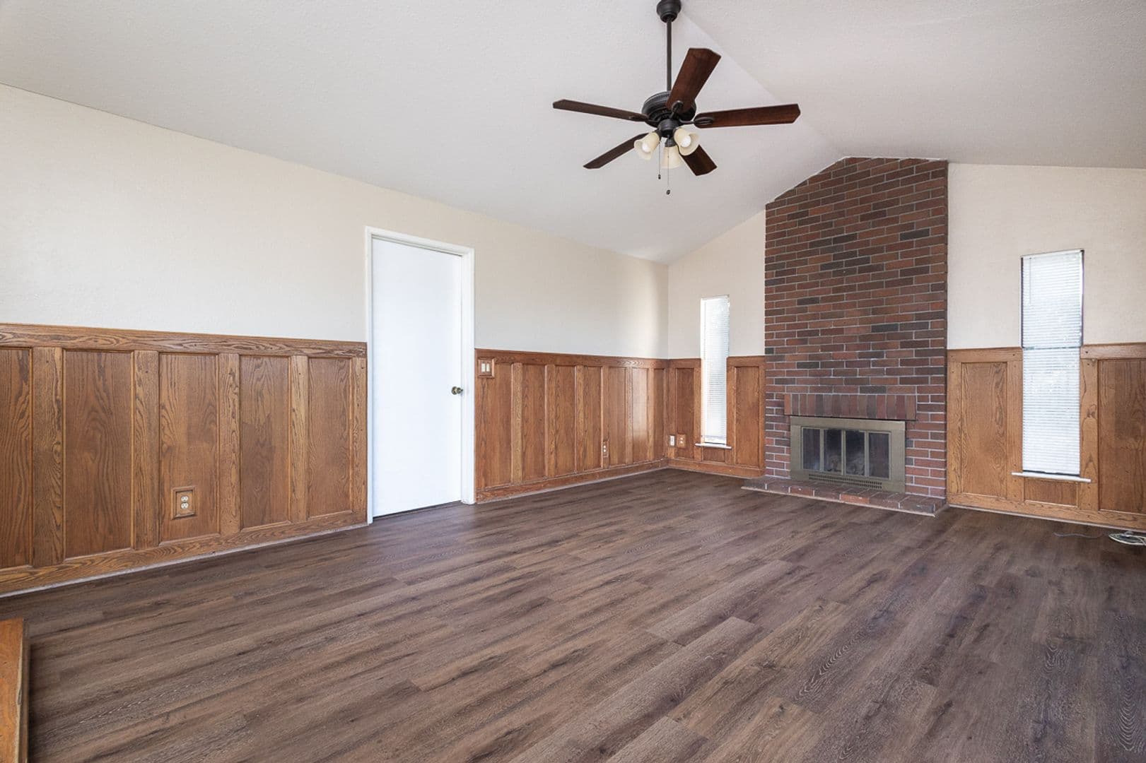Folsom House: 110 Rock Ravine Court