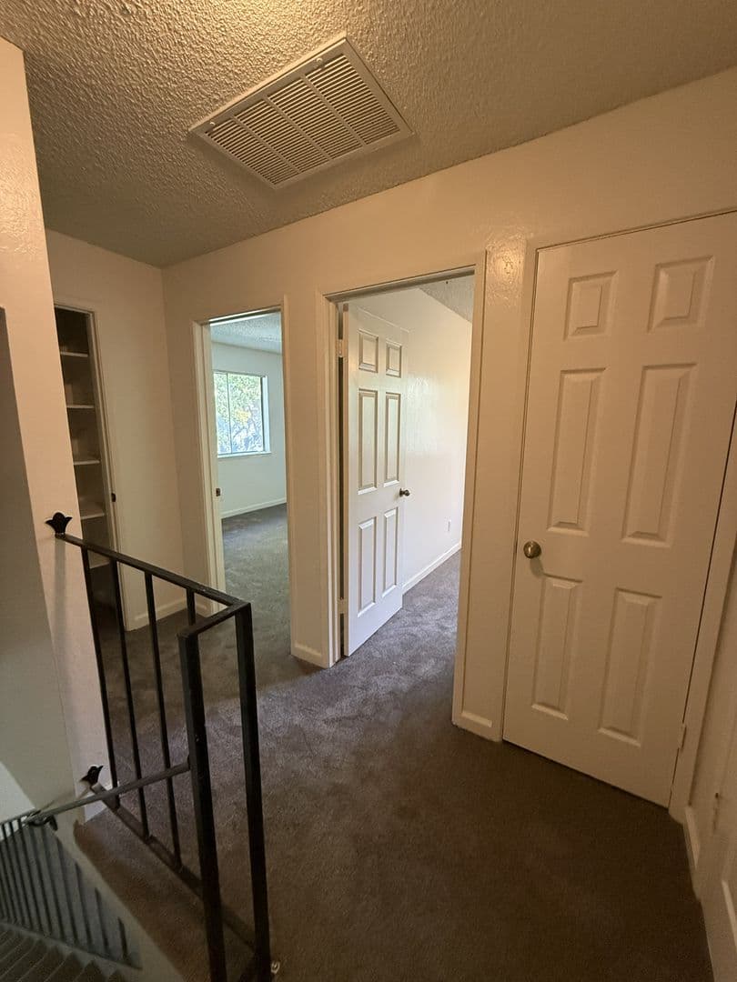 Citrus Heights Townhome: 6448 Bremen Drive #2