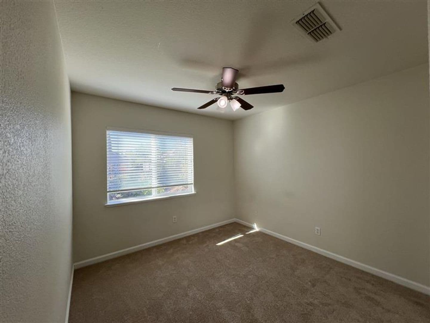 Folsom House: 2249 Zittel Drive
