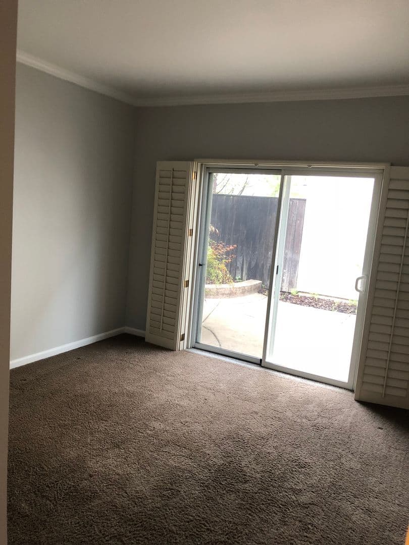 Folsom House: 756 Whitworth Court