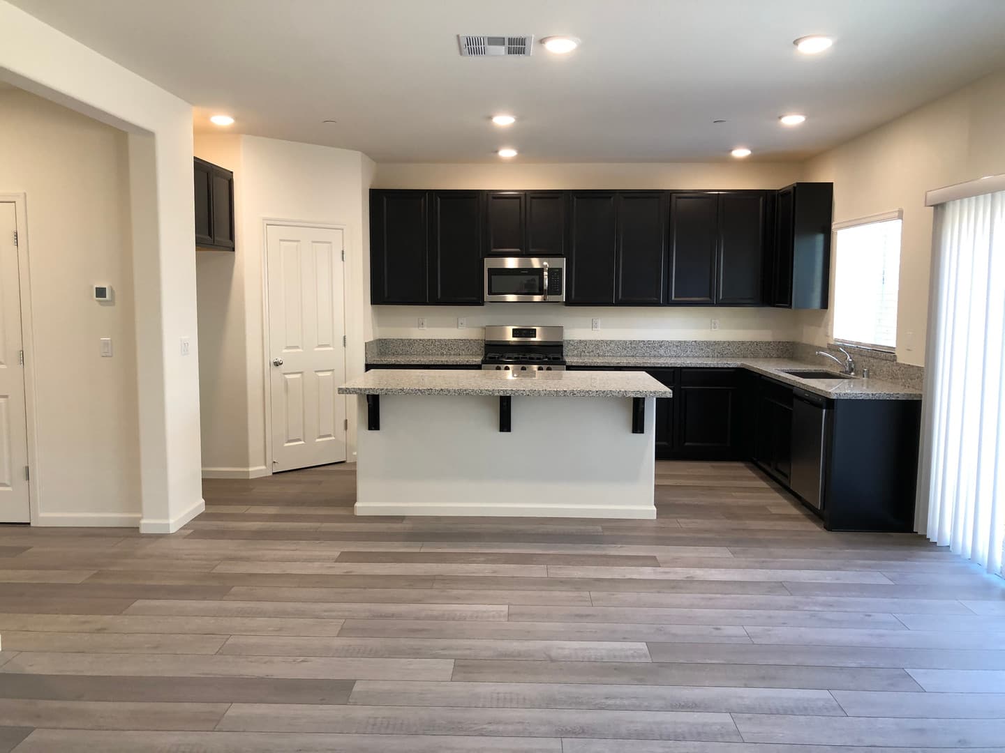 Roseville House: 3040 Welton Circle