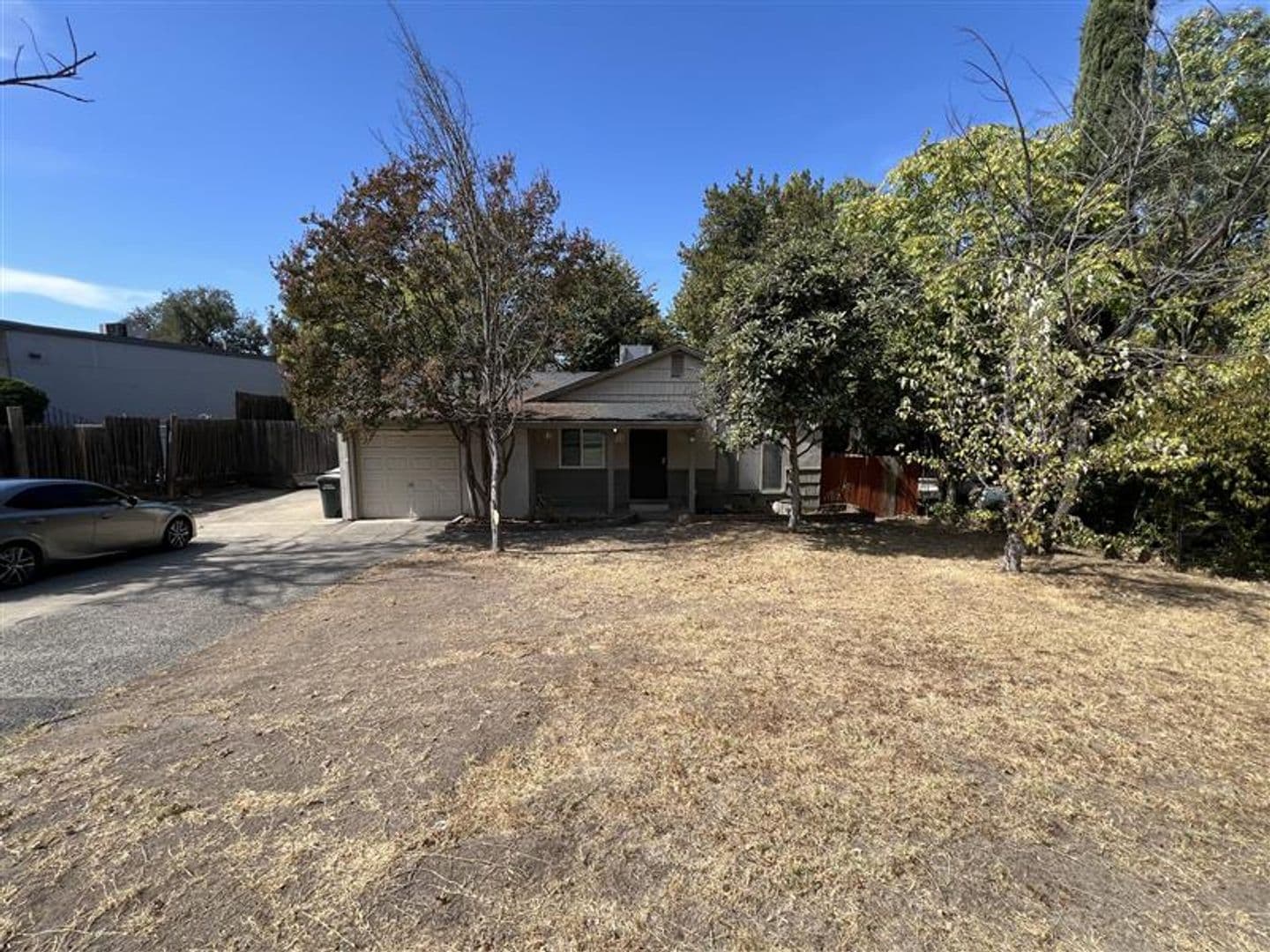 Fair Oaks House: 4741 San Juan Avenue