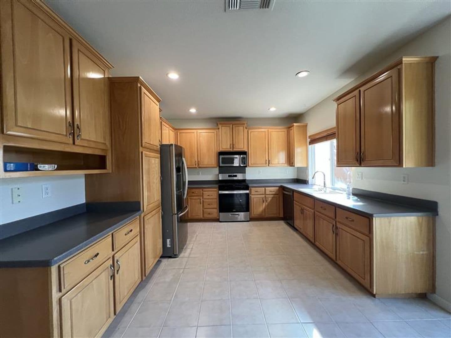 Folsom House: 2249 Zittel Drive